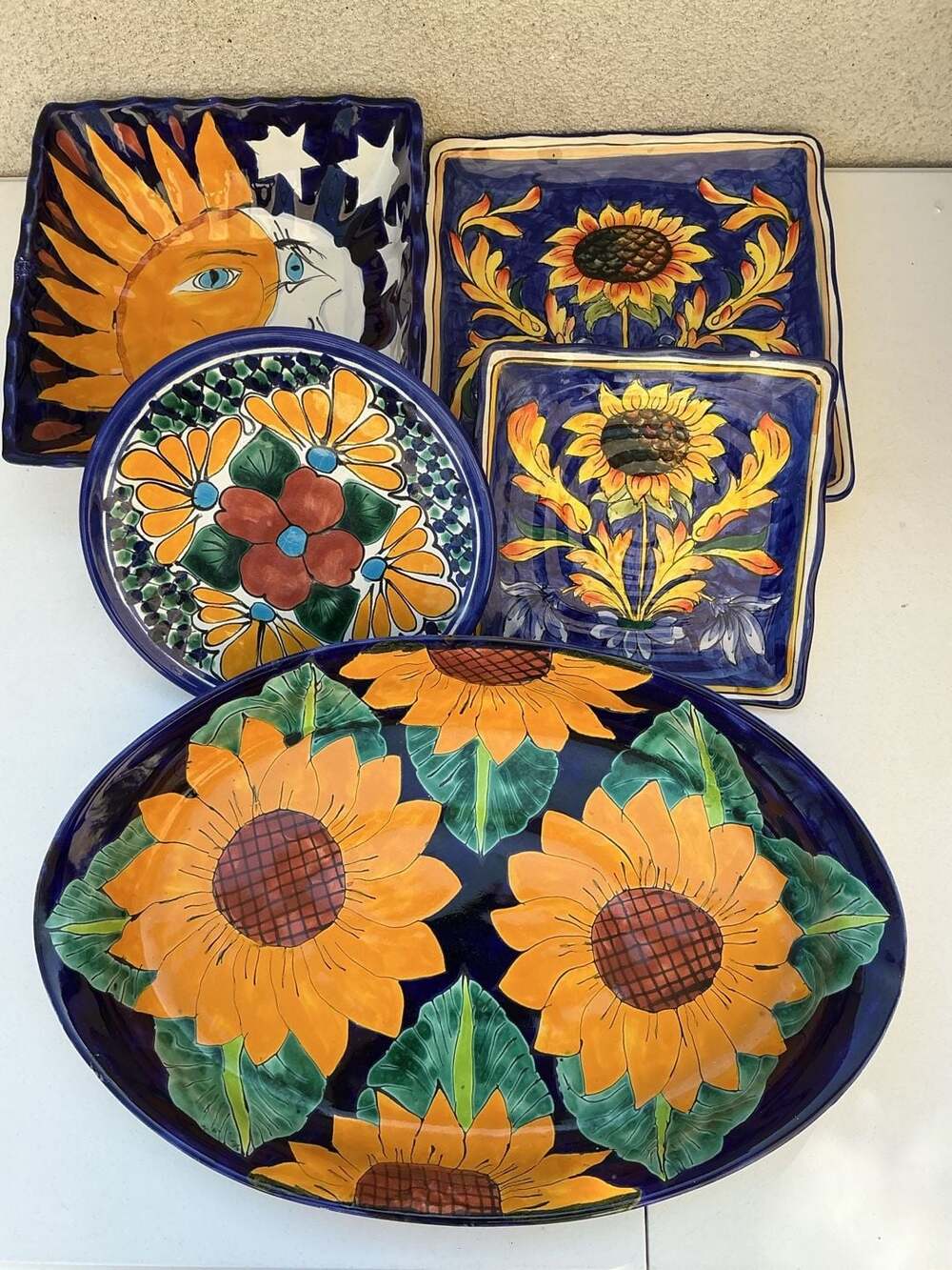 Set of 5 Mexican Talavera Pottery Hand-Painted Sunflower Serving Dishes and Plat